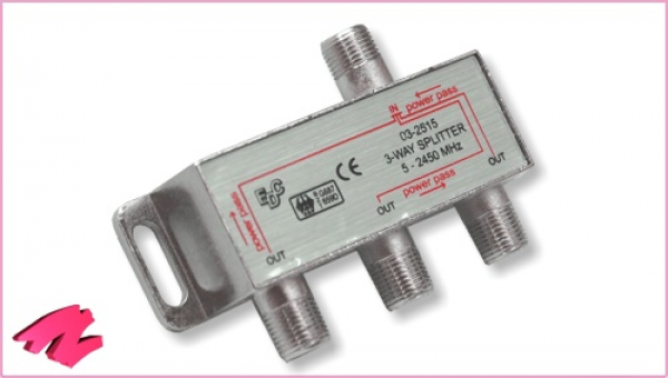SAT-Verteiler 3-fach