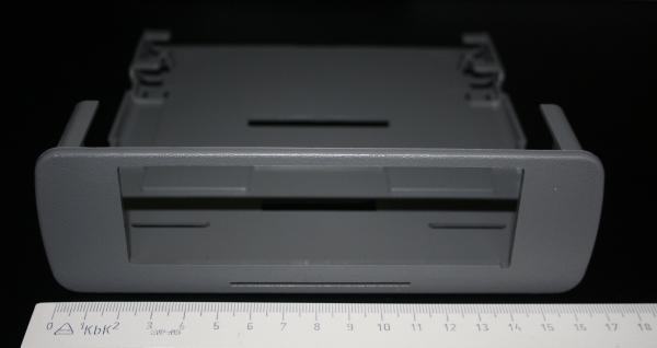Blende Actros / MP2 und MP3 16cm für CB-Funkvorbereitung
